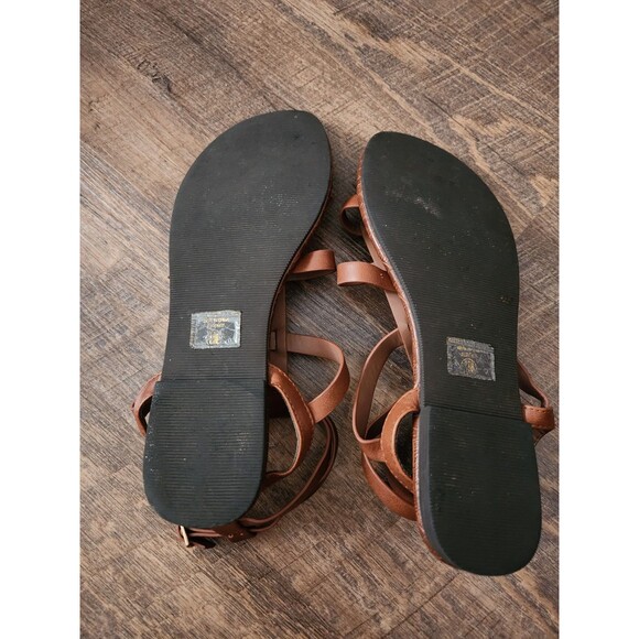 Womens 8.5 faux leather gladiator sandals - Picture 4 of 5